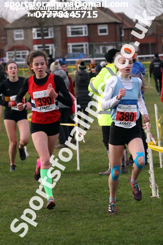 Girls under-15 North Eastern Cross Country, Redcar. Photo:  David T. Hewitson/Sports for All Pics